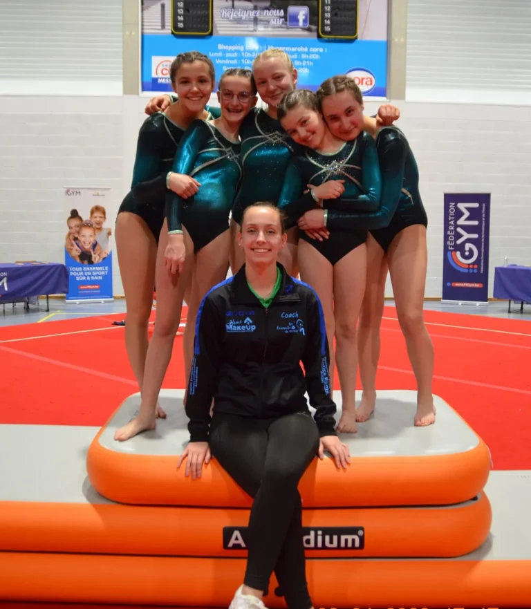 equipe gymnastique acrobatique coach